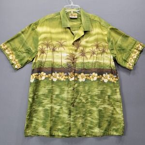 Winnie Fashion Hawaiian Men Shirt Size XL Preppy Palm Beachy Short Sleeve Button